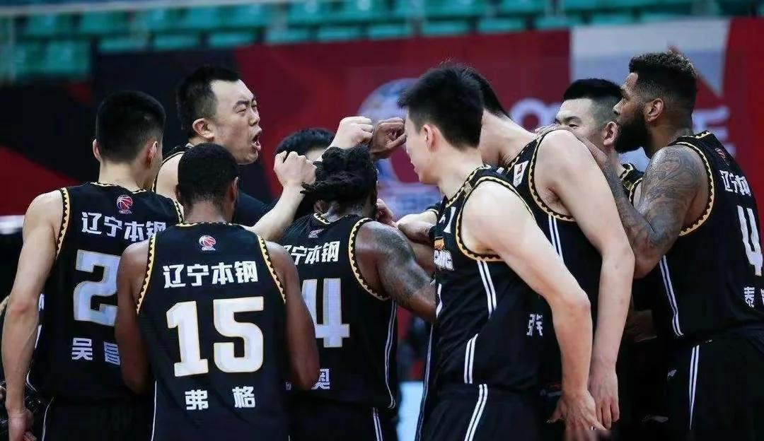 CBA外援投入训练备战，球队阵容再升级