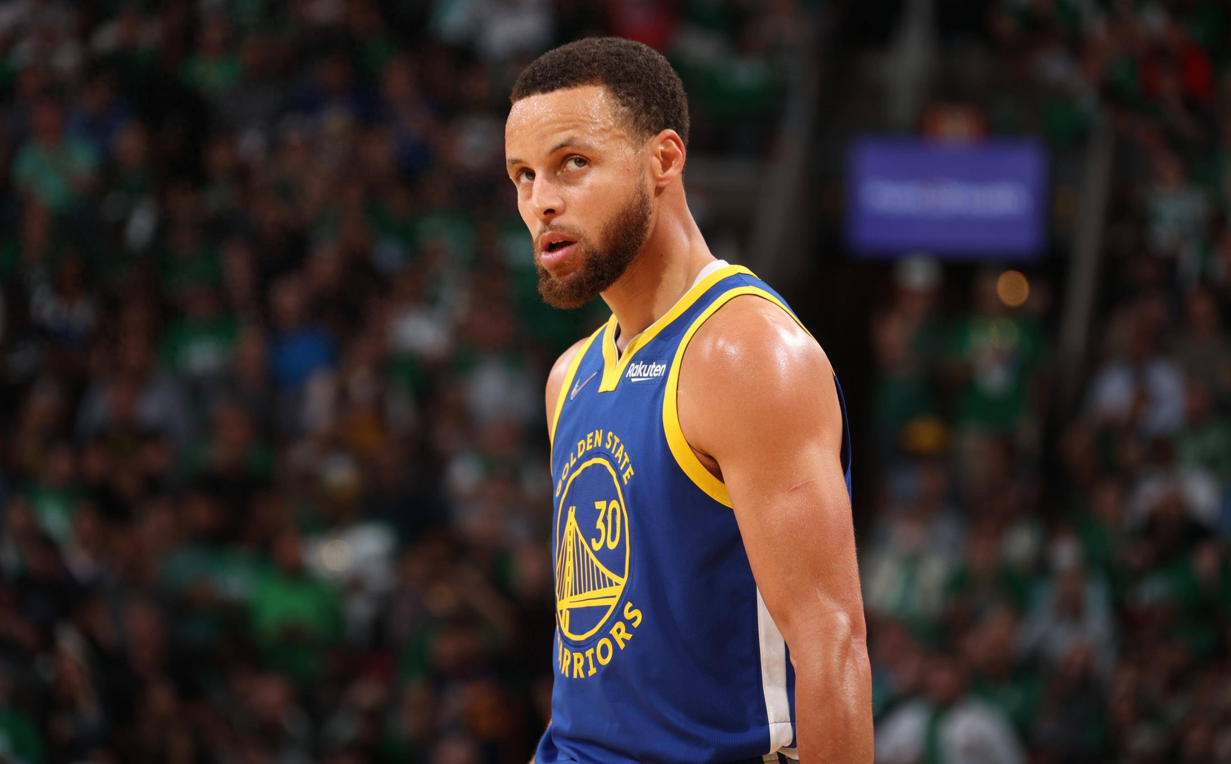 九游网页版-包含NBA五大“水冠”排名！雷霆登顶雄鹿紧随，湖人园区冠军仅第三？的词条